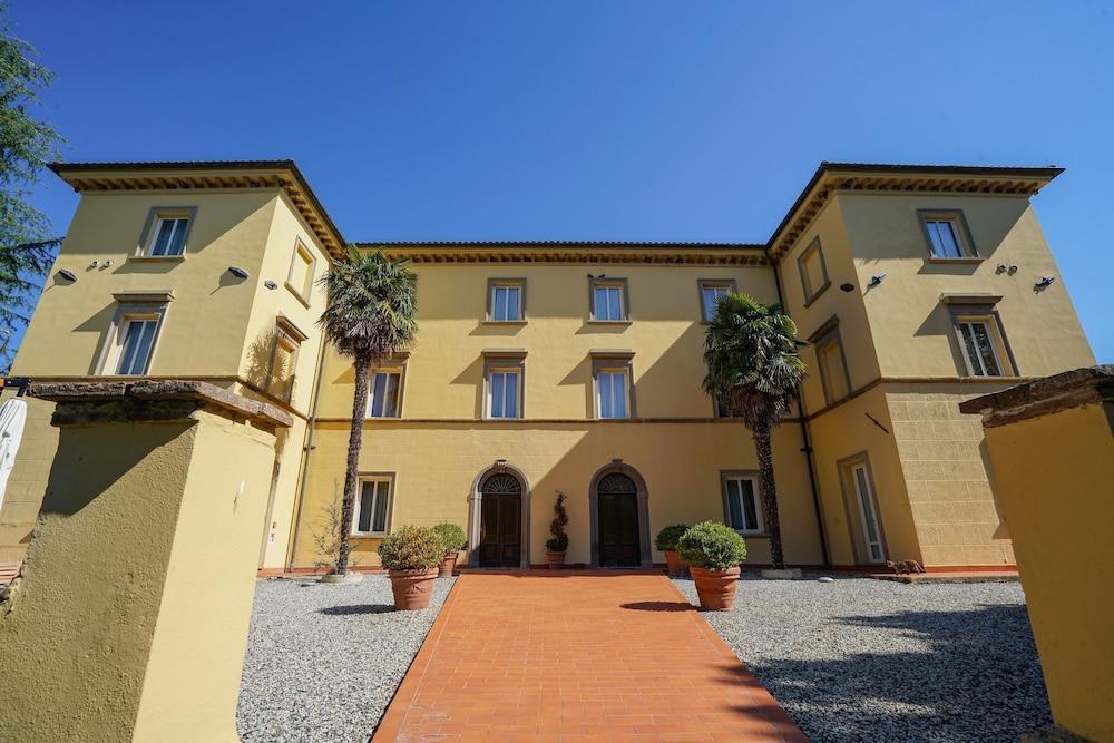 San Martino Hotel Wellness Riparbella Exteriör bild